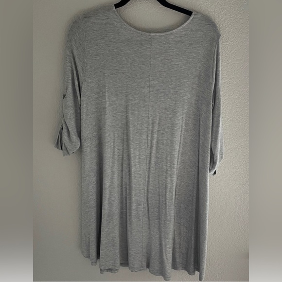 Alter’d State grey swing dress and Old Navy dress - Picture 6 of 11